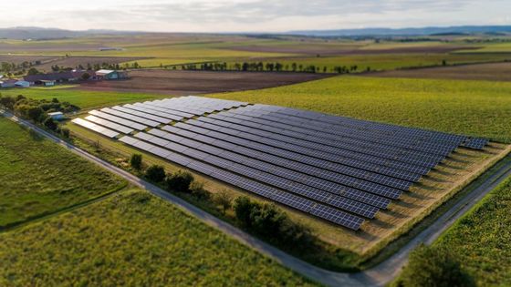 Chile acumuló 2.680,11 GWh de vertimiento renovable hasta julio y superó 11 GWh de BESS en operación